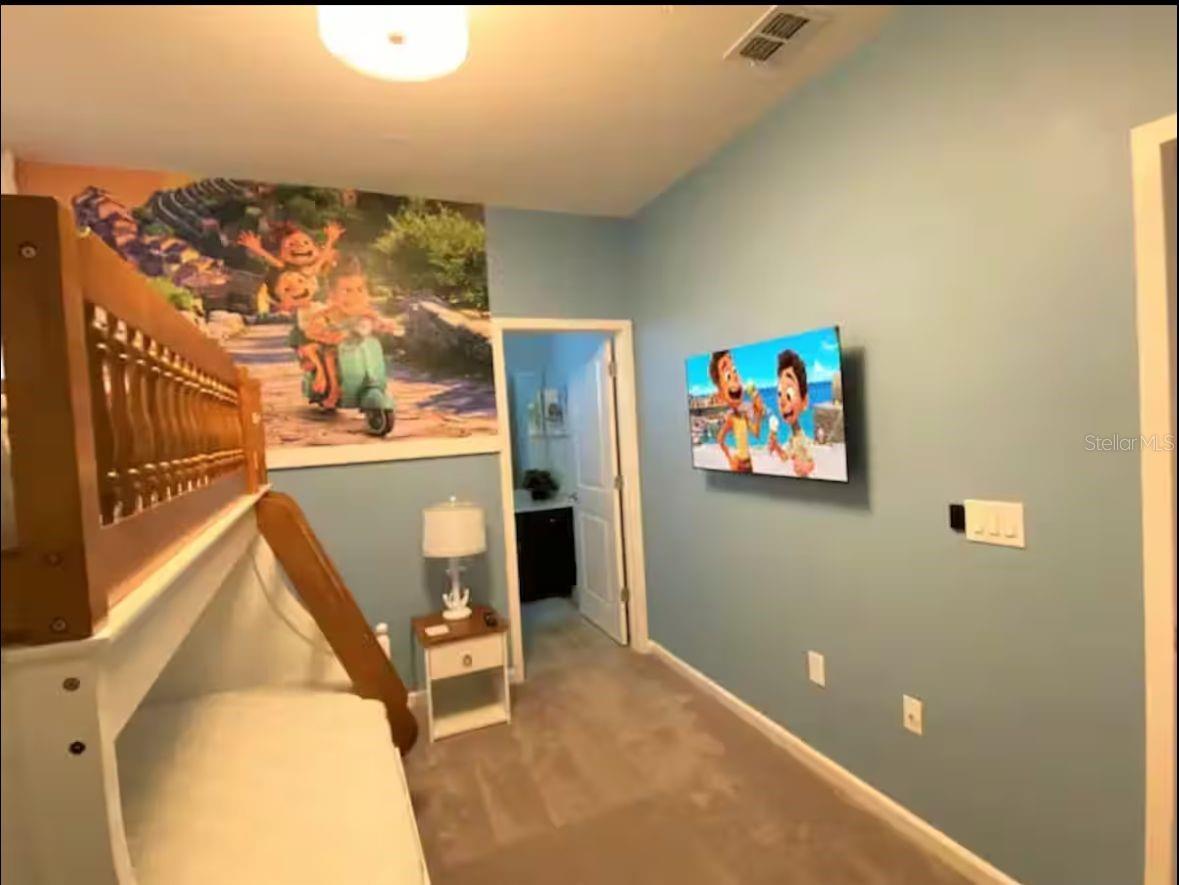 TB8509322 Property Photo 9