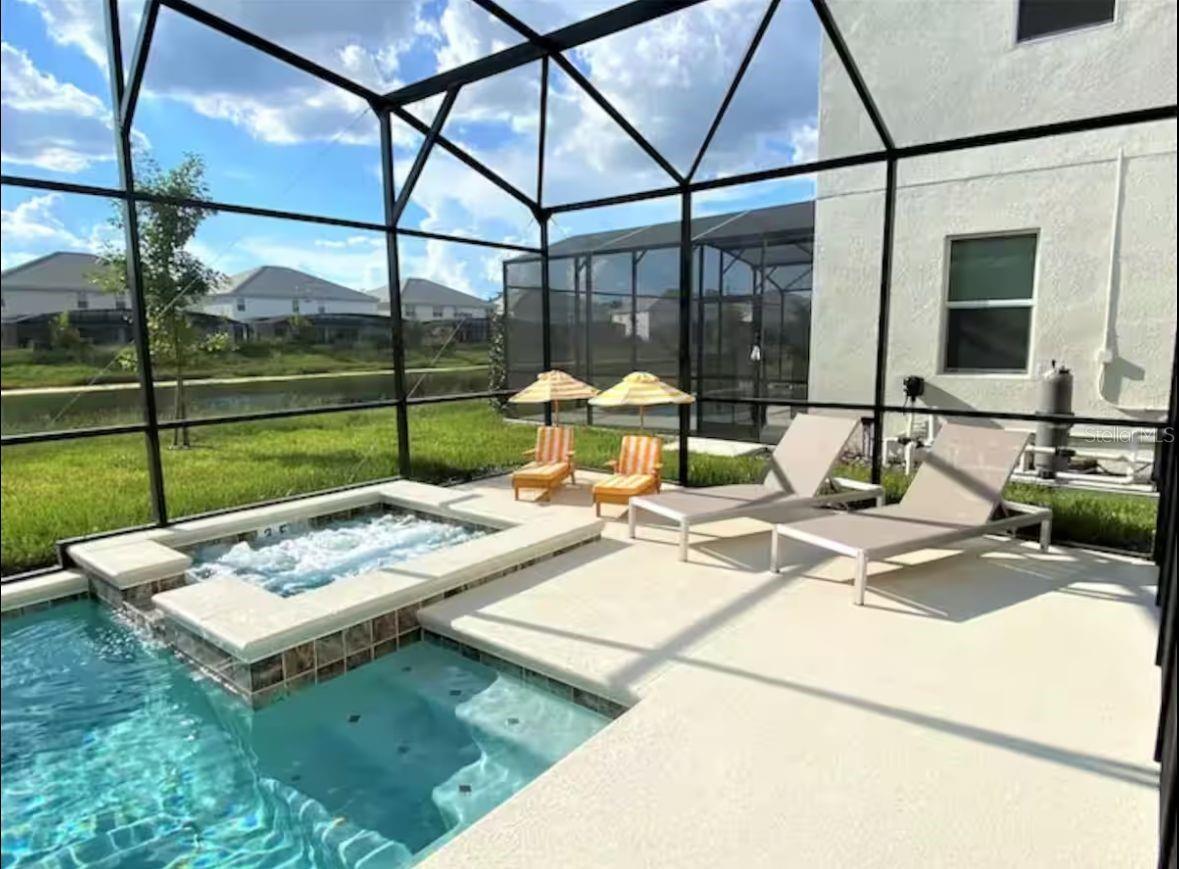 TB8509322 Property Photo 24