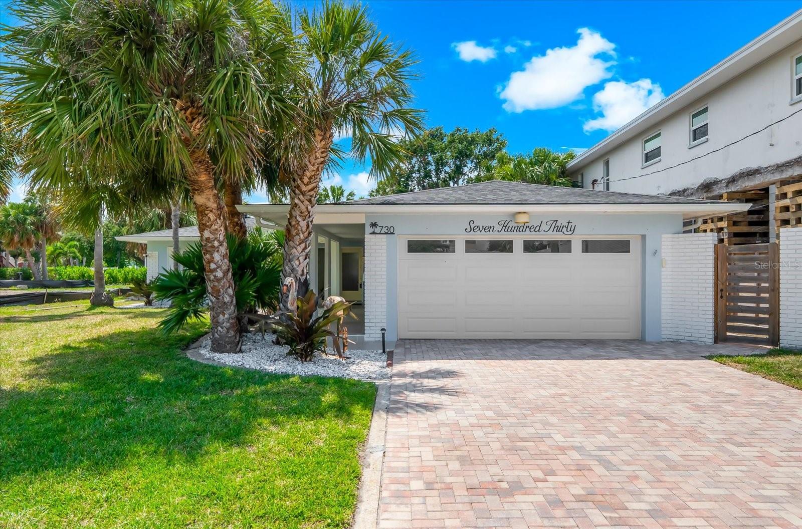 730 Bay Esplanade Property Photo 1