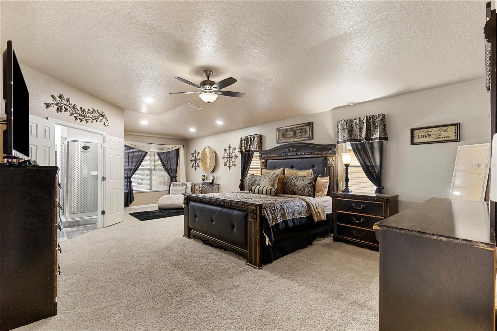 6932 Gray Catbird Loop Property Photo 7