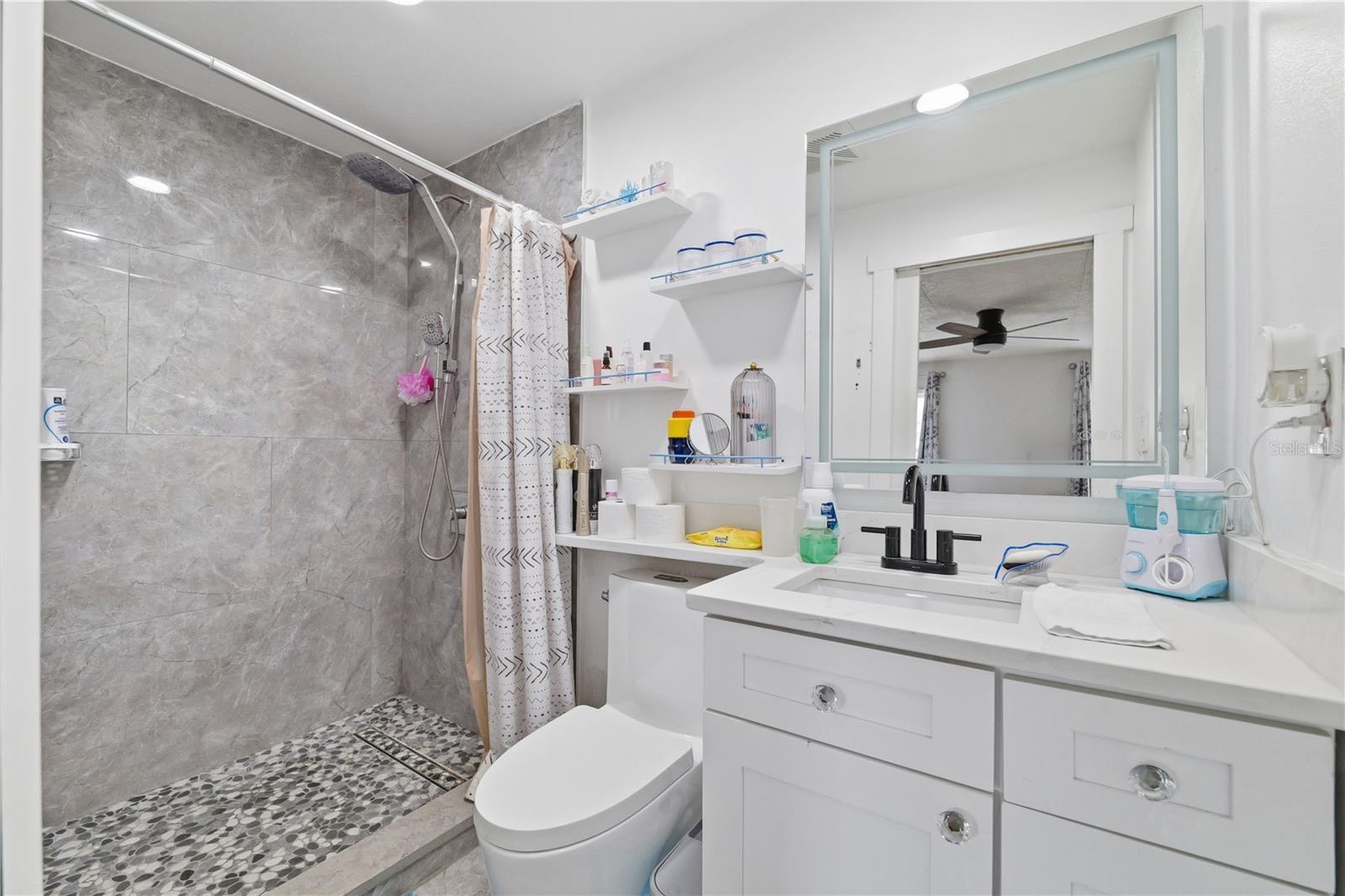 1309 W Arctic St Property Photo 10