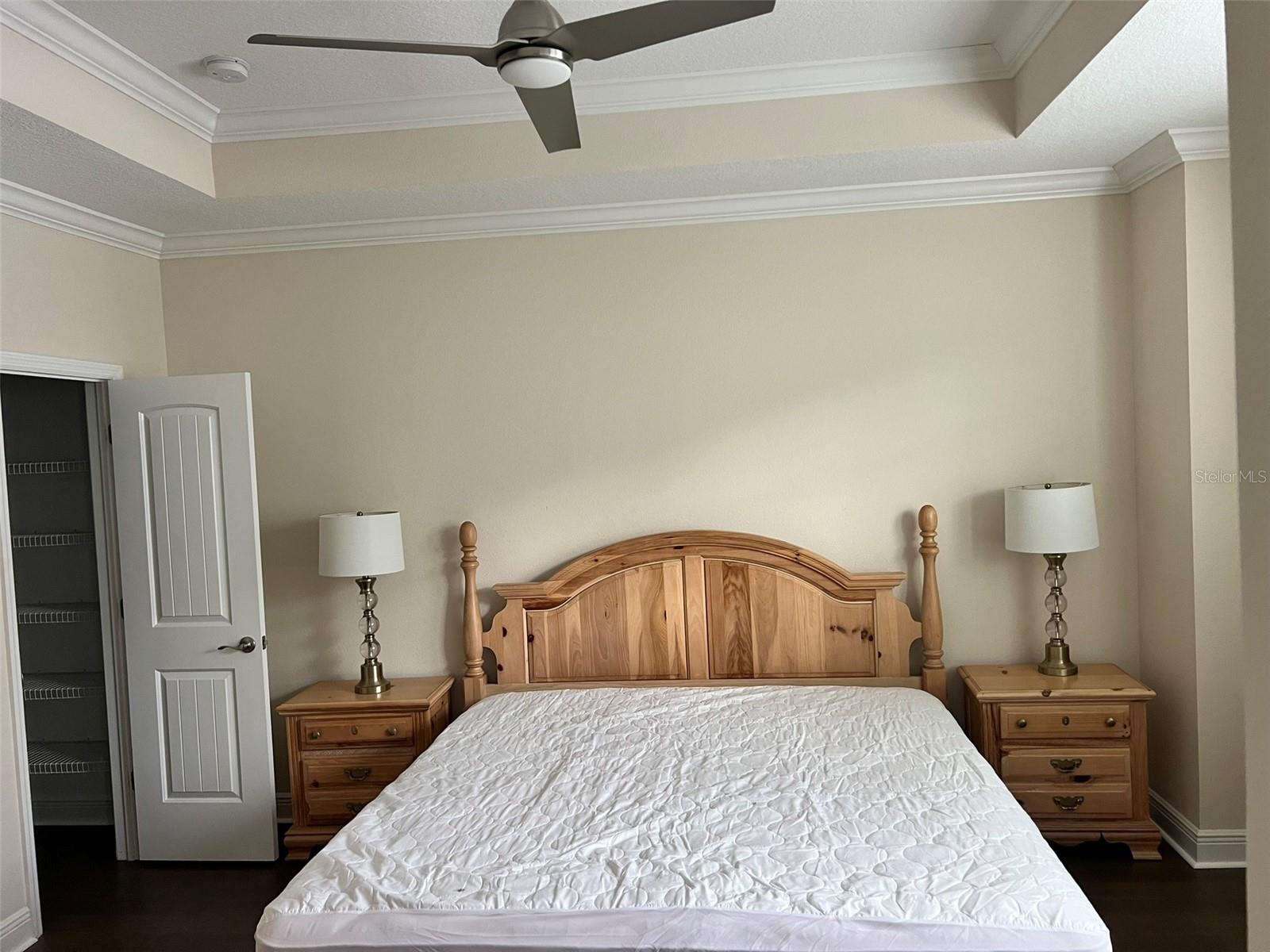 115 N Arrawana Ave #7 Property Photo 11