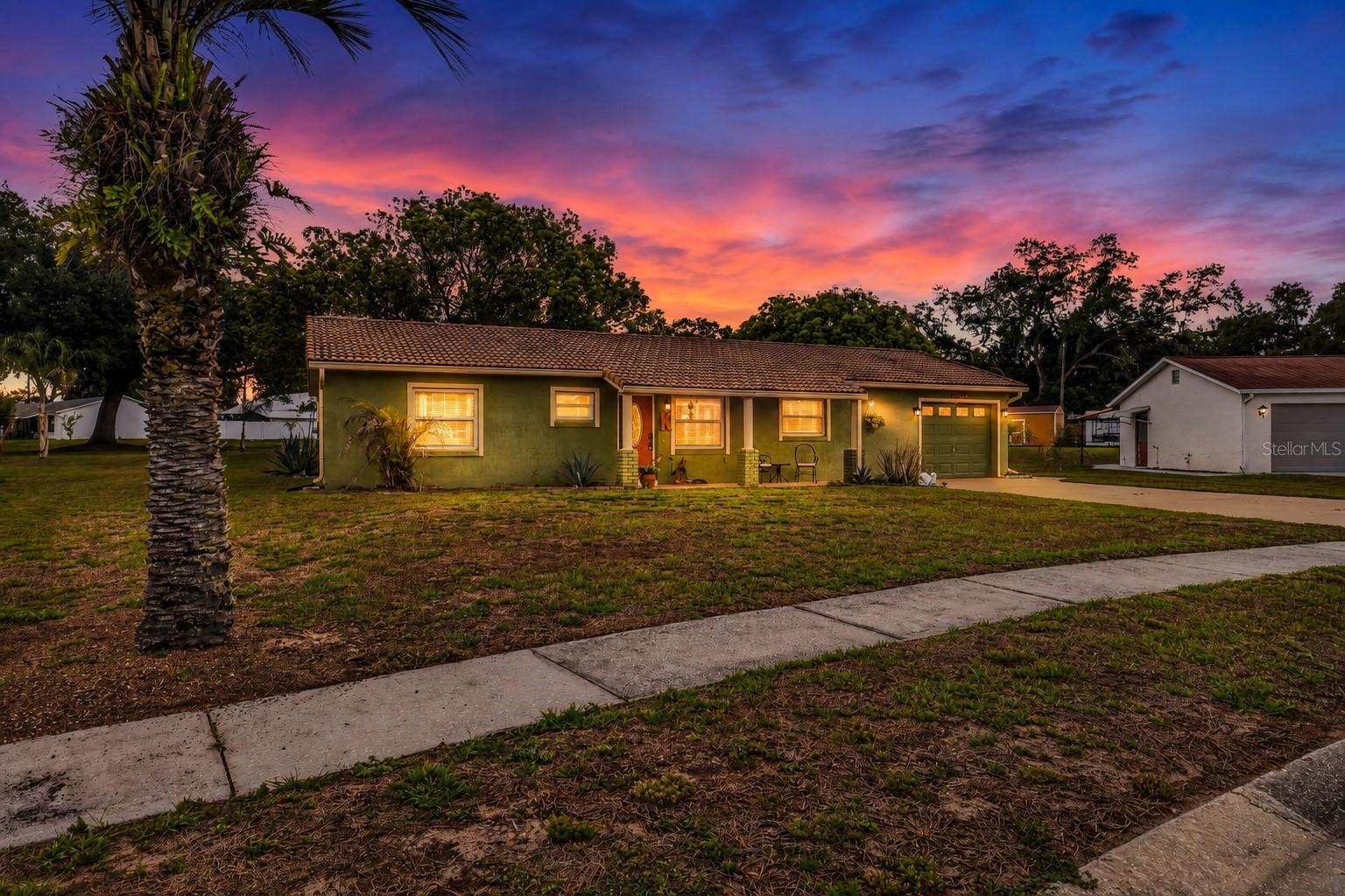 8429 JACQUELINE CT
