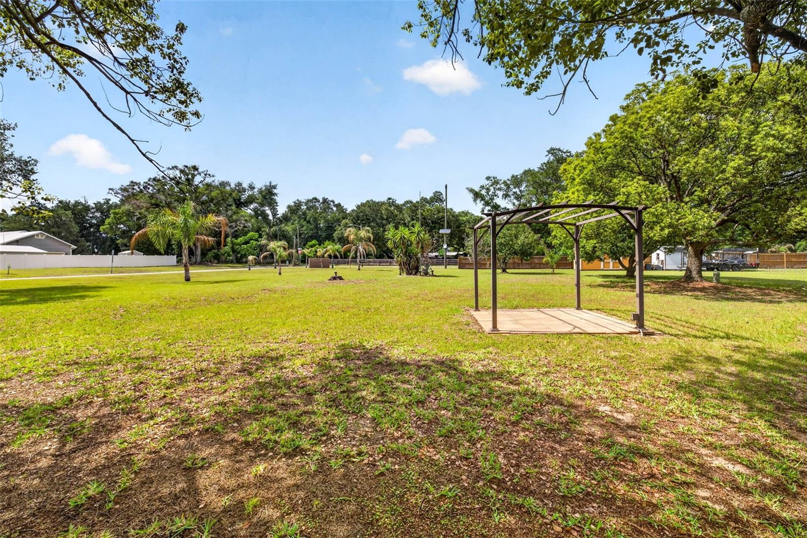 8429 Jacqueline Ct Property Photo 40