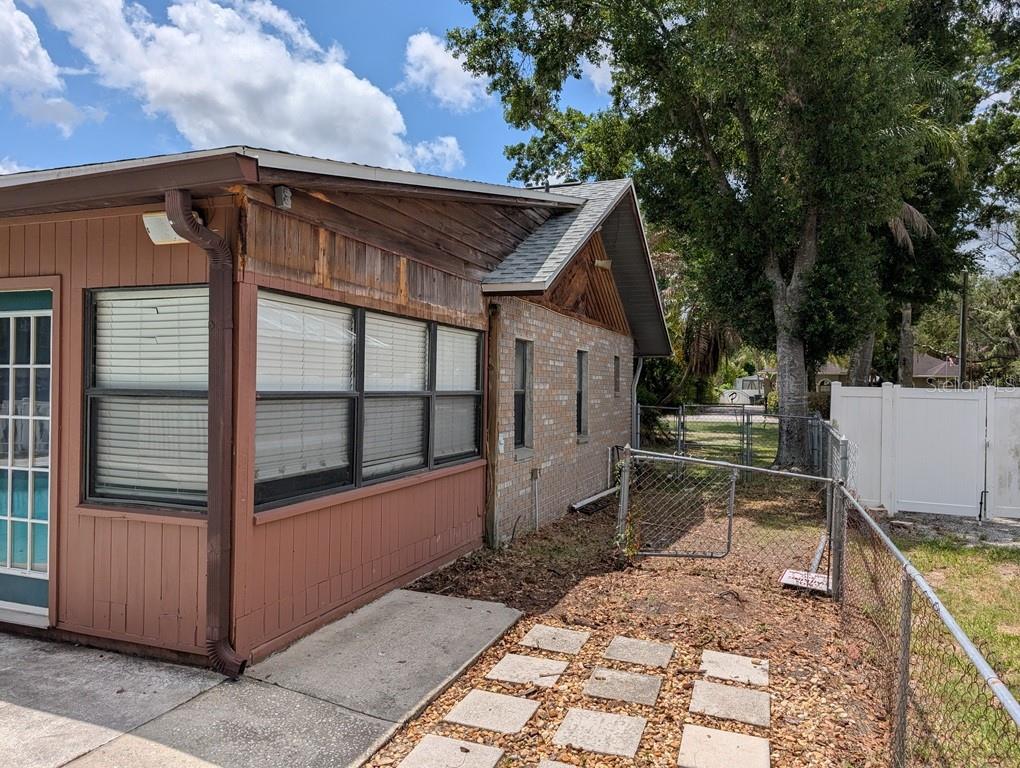 11122 Hannaway Dr Property Photo 24