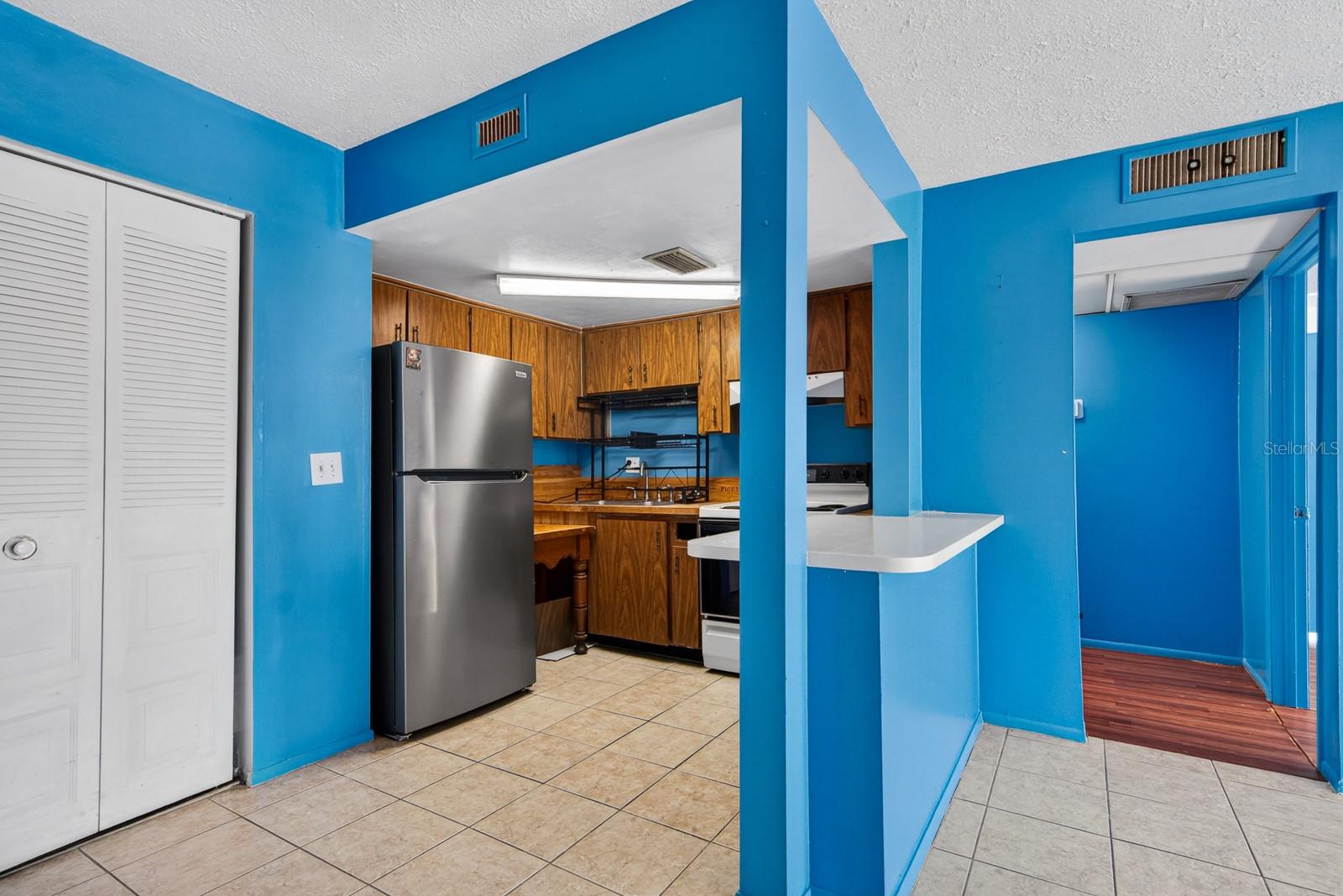 8602 Champlain Ct #93 Property Photo 16