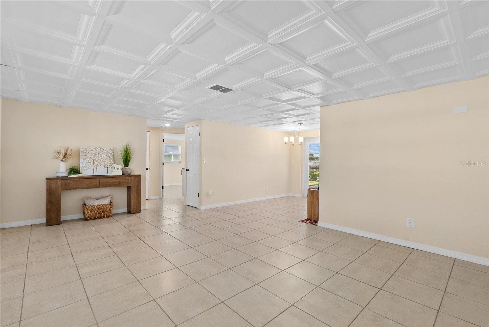 2146 Society Dr Property Photo 9