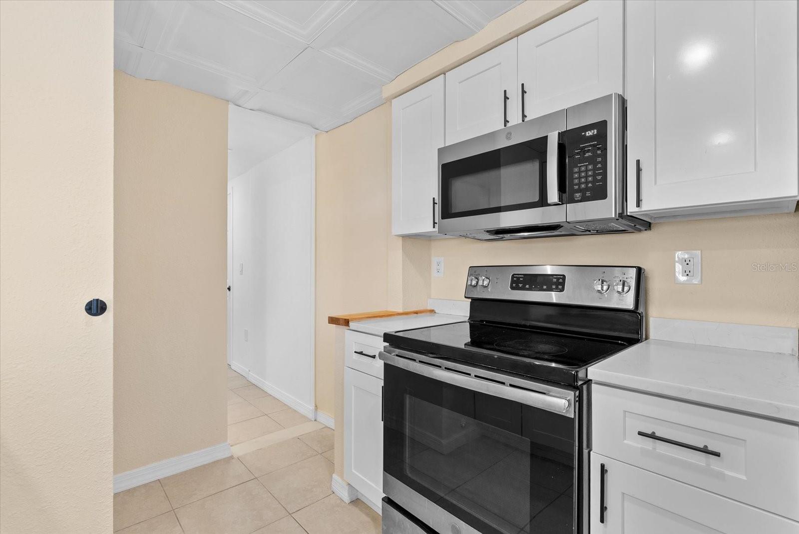 2146 Society Dr Property Photo 14