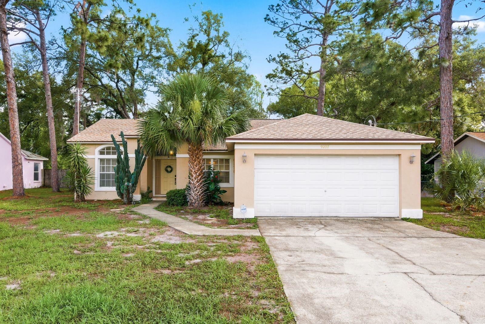 9207 SPRING HILL DR Property Photo 1