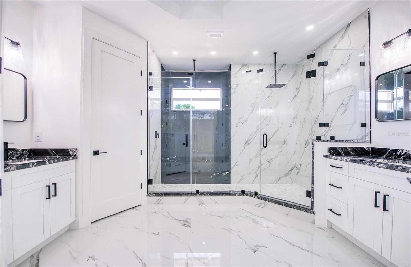 12027 Villa Rd Property Photo 29