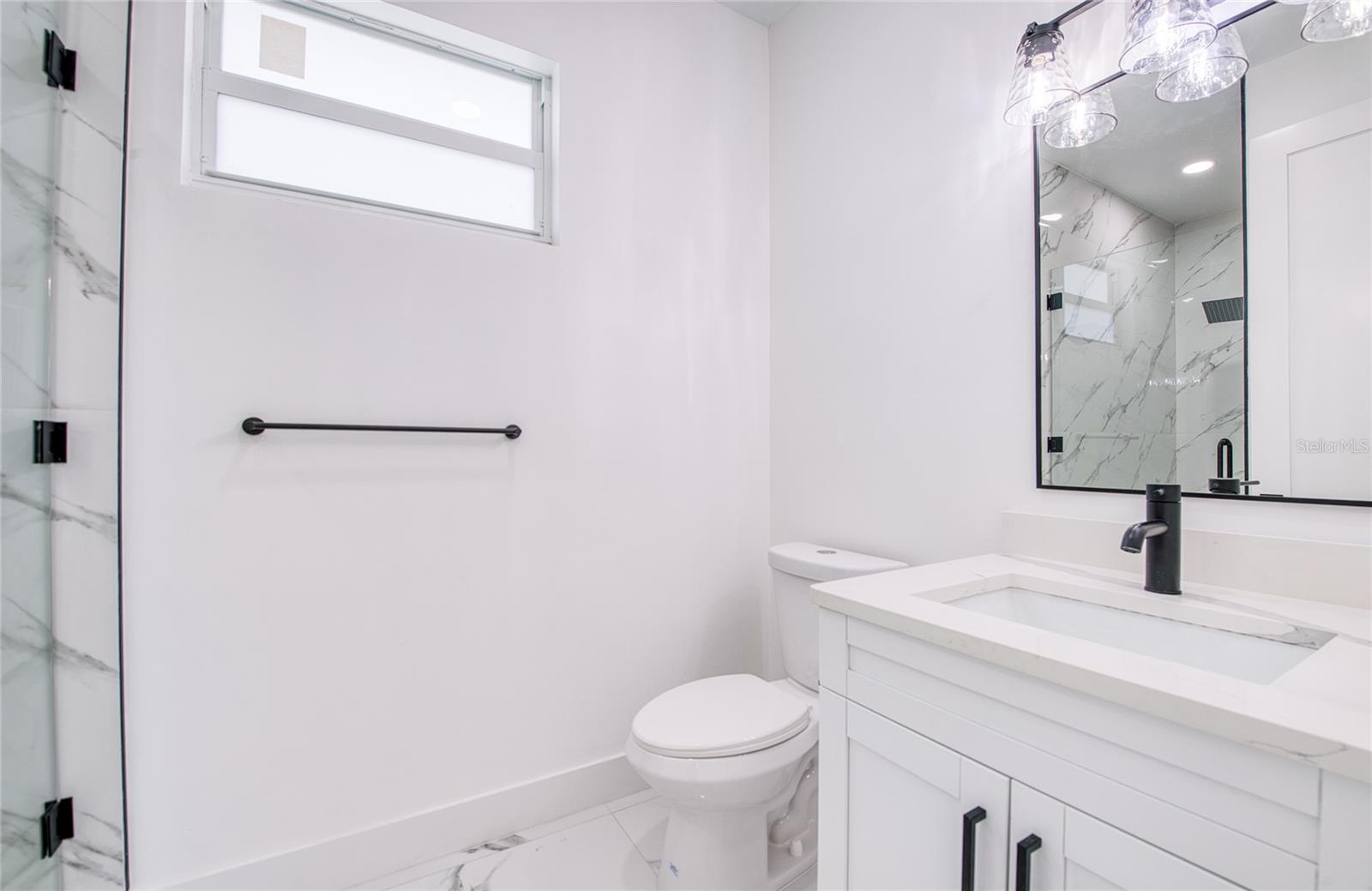 12027 Villa Rd Property Photo 45