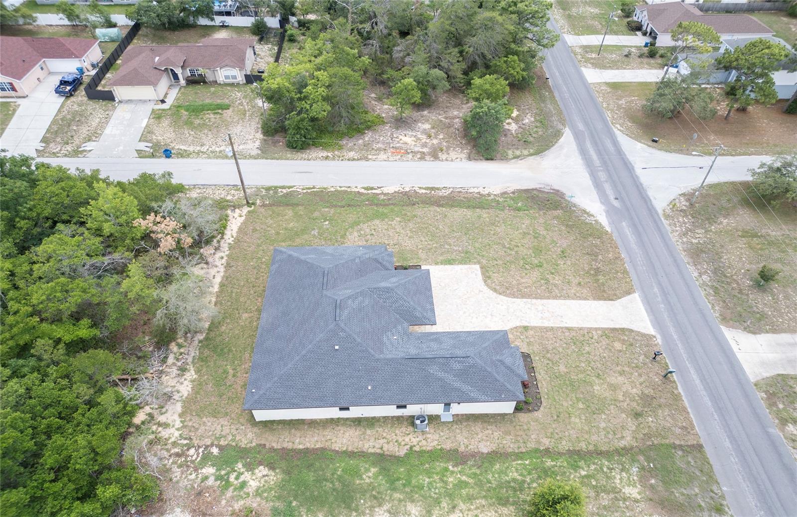12027 Villa Rd Property Photo 61
