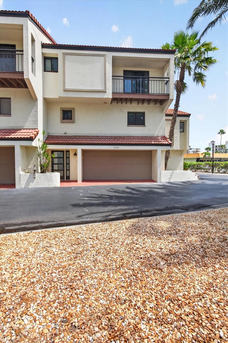 240 Windward Psge #1004 Property Photo 1
