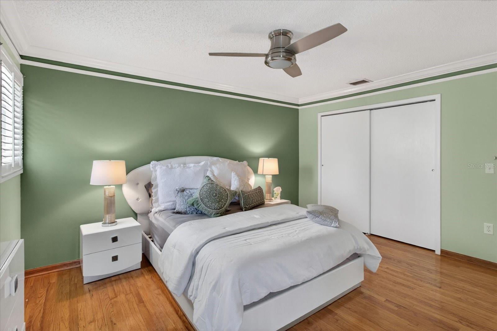 240 Windward Psge #1004 Property Photo 52