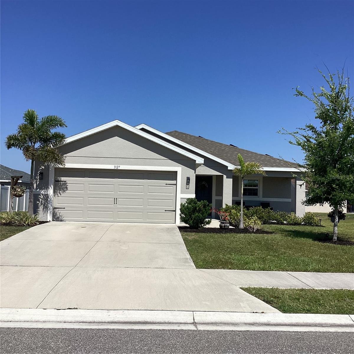 3127 58th Way E Property Photo 4