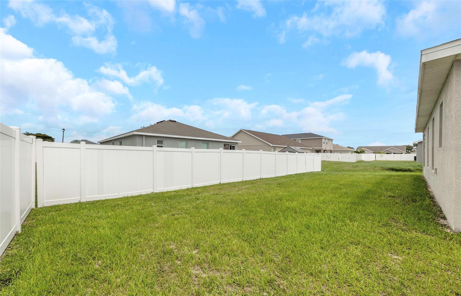 3127 58th Way E Property Photo 8