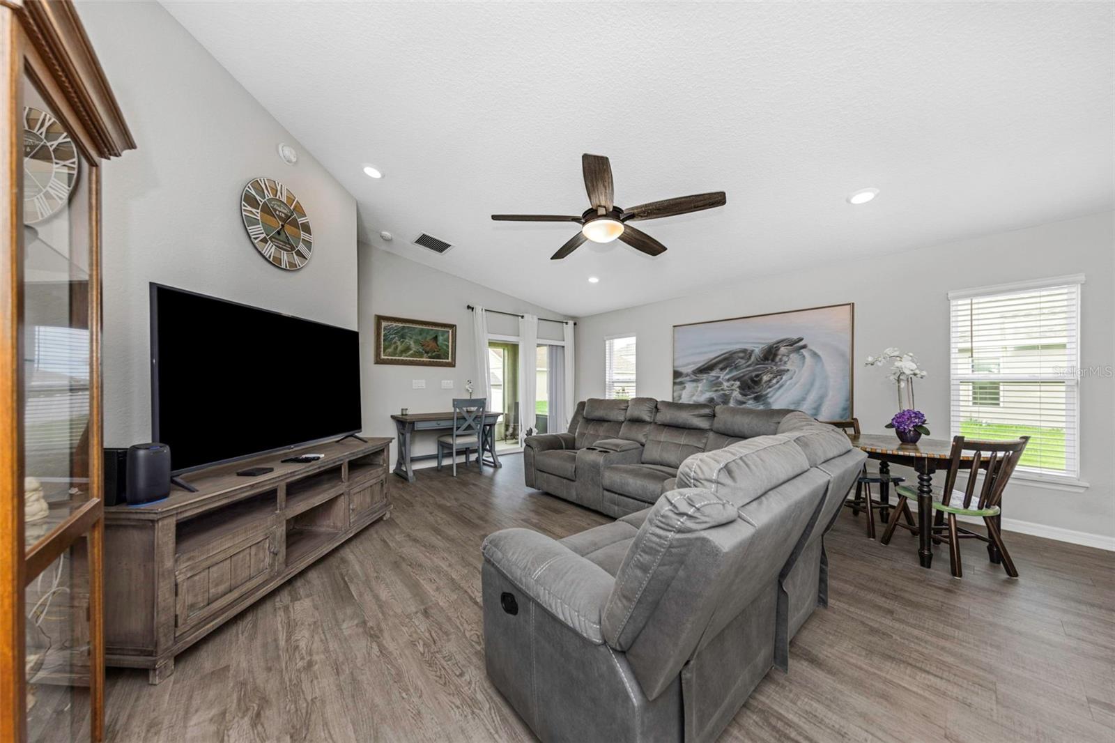 3127 58th Way E Property Photo 16