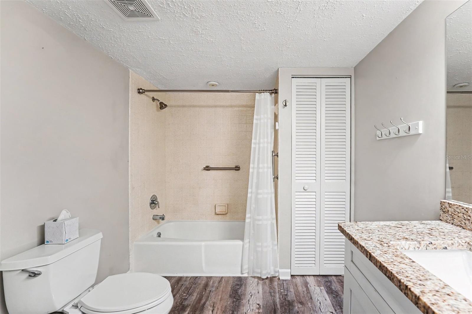 14521 Catalina Cir Property Photo 23