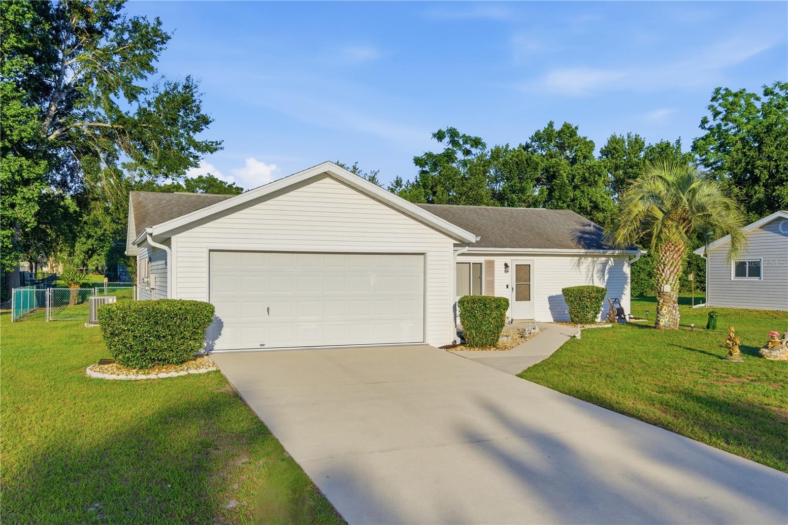 11241 Sw 77th Ct Property Photo 2