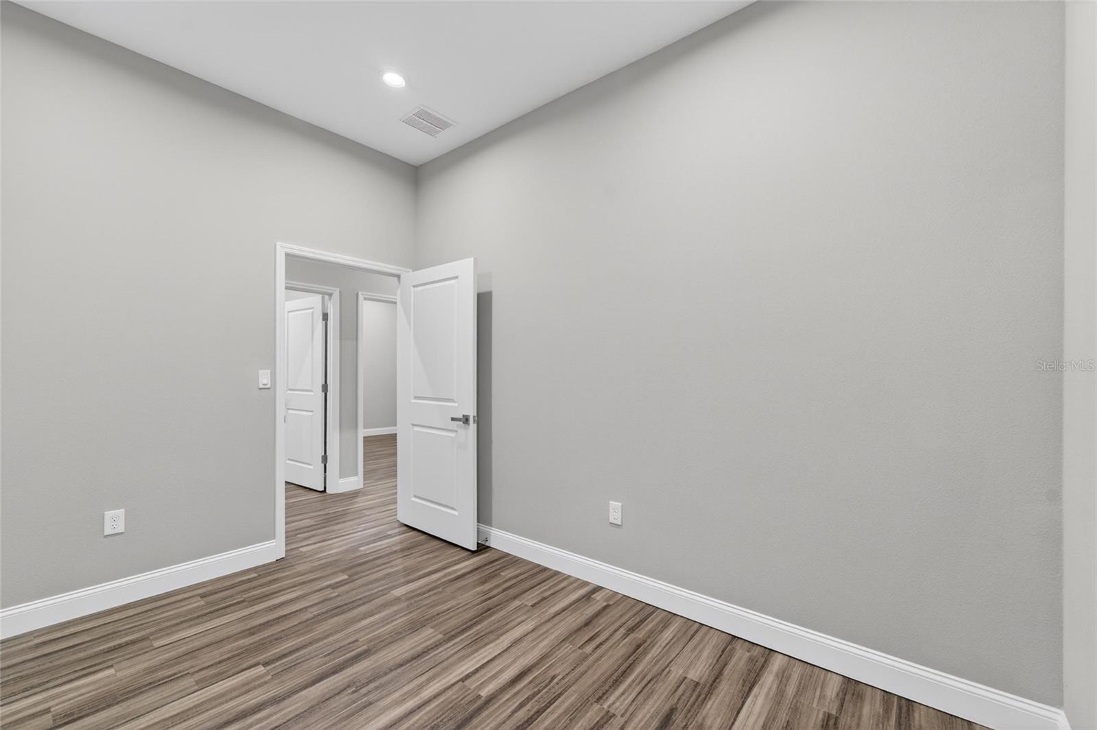 730 Cactus Ridge Cir #a Property Photo 19