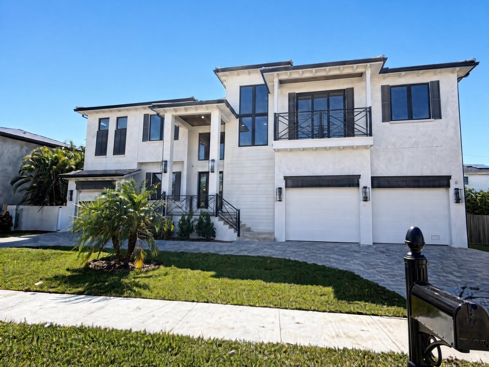 626 Danube Ave Property Photo 1