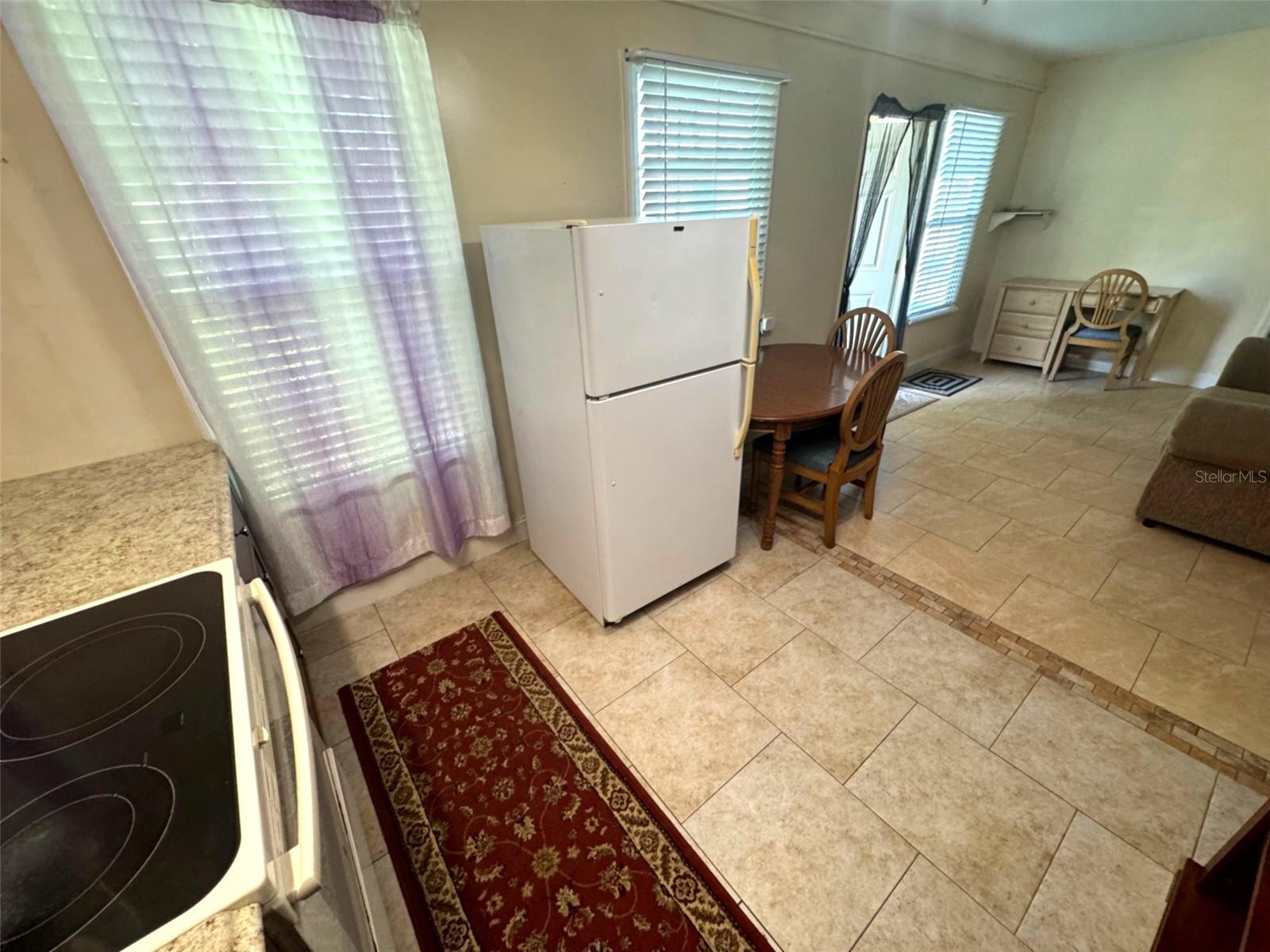 3146 Carlos Dr Property Photo 23