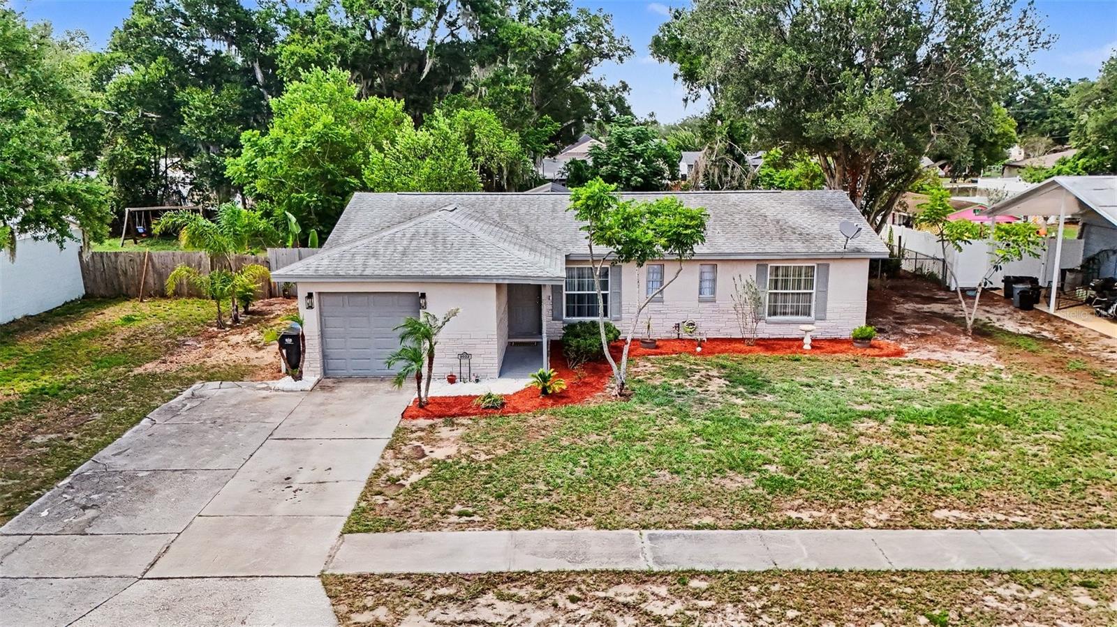 2022 Lance Ct Property Photo 2