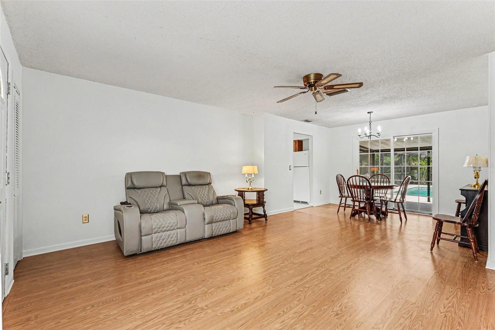 2022 Lance Ct Property Photo 9