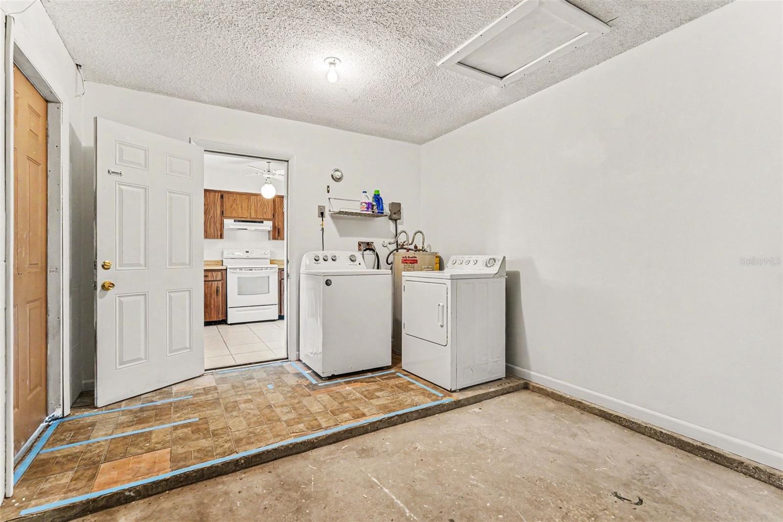 2022 Lance Ct Property Photo 25