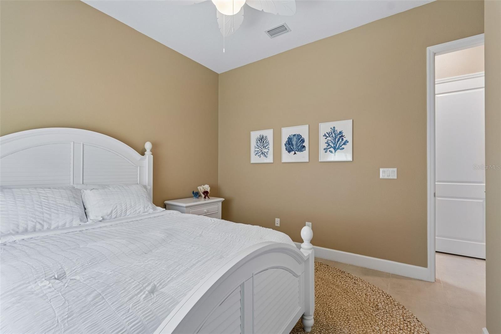 32732 Tree Of Life Ave Property Photo 26