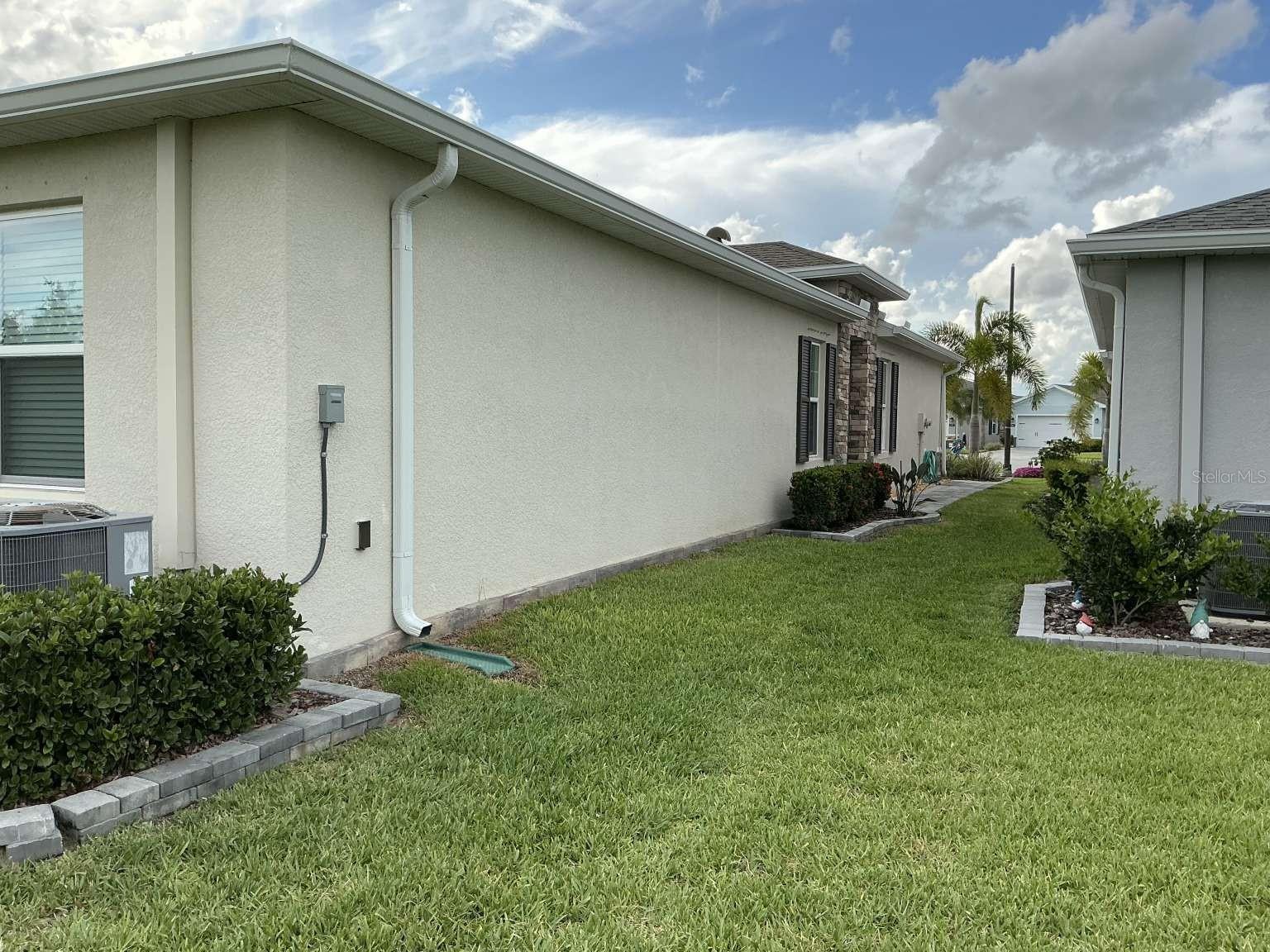1982 W Palms Dr Property Photo 3