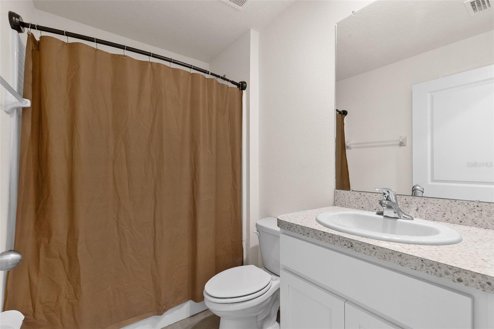 37207 Sharks Eye Ln Property Photo 7