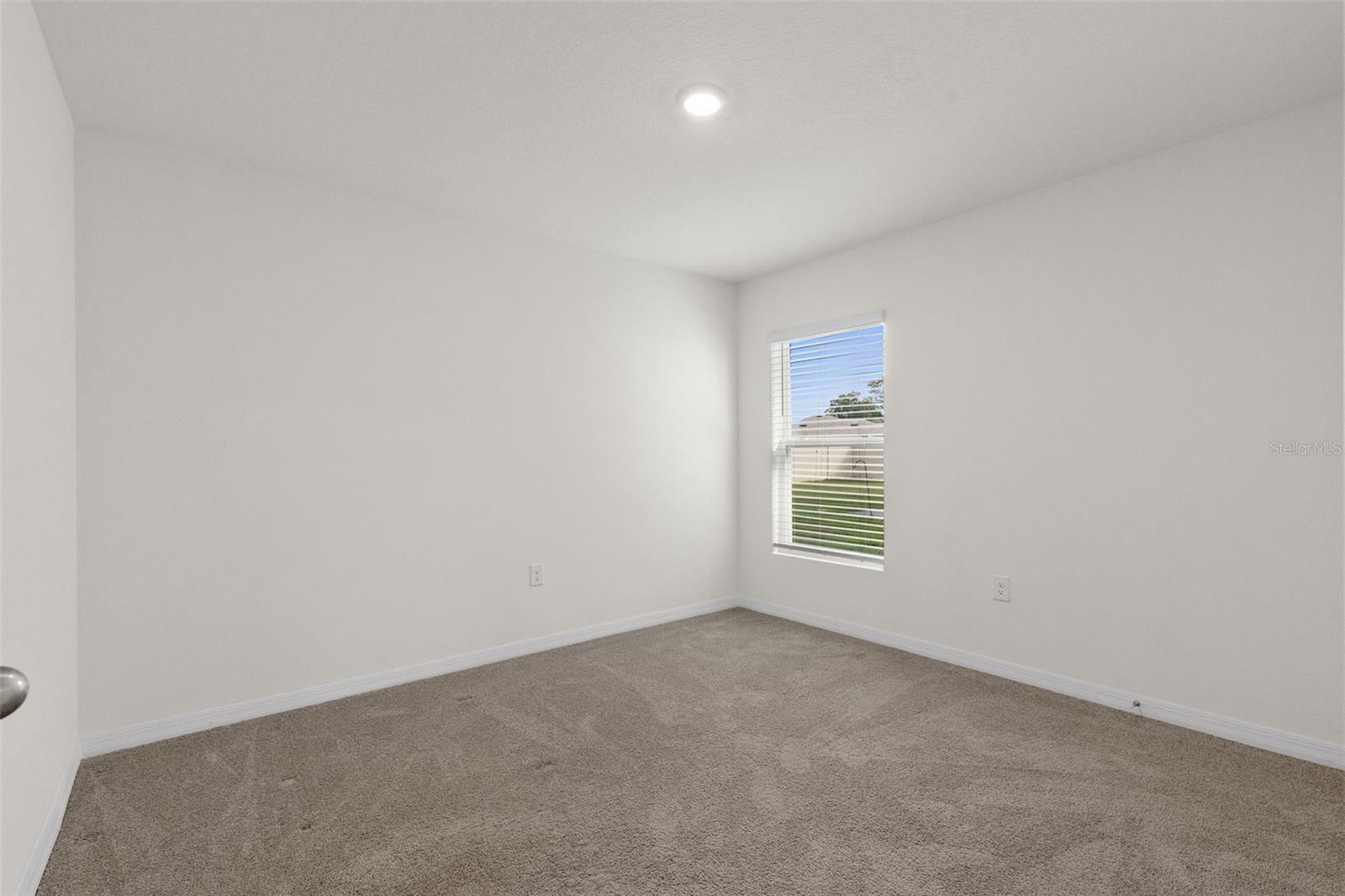 37207 Sharks Eye Ln Property Photo 8