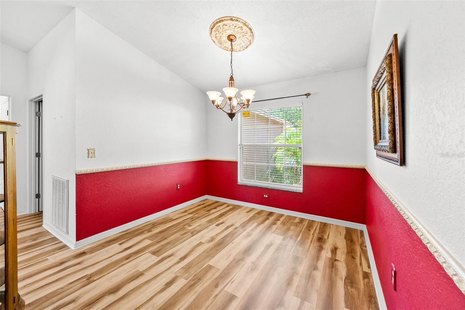 127 Winston Manor Cir Property Photo 7