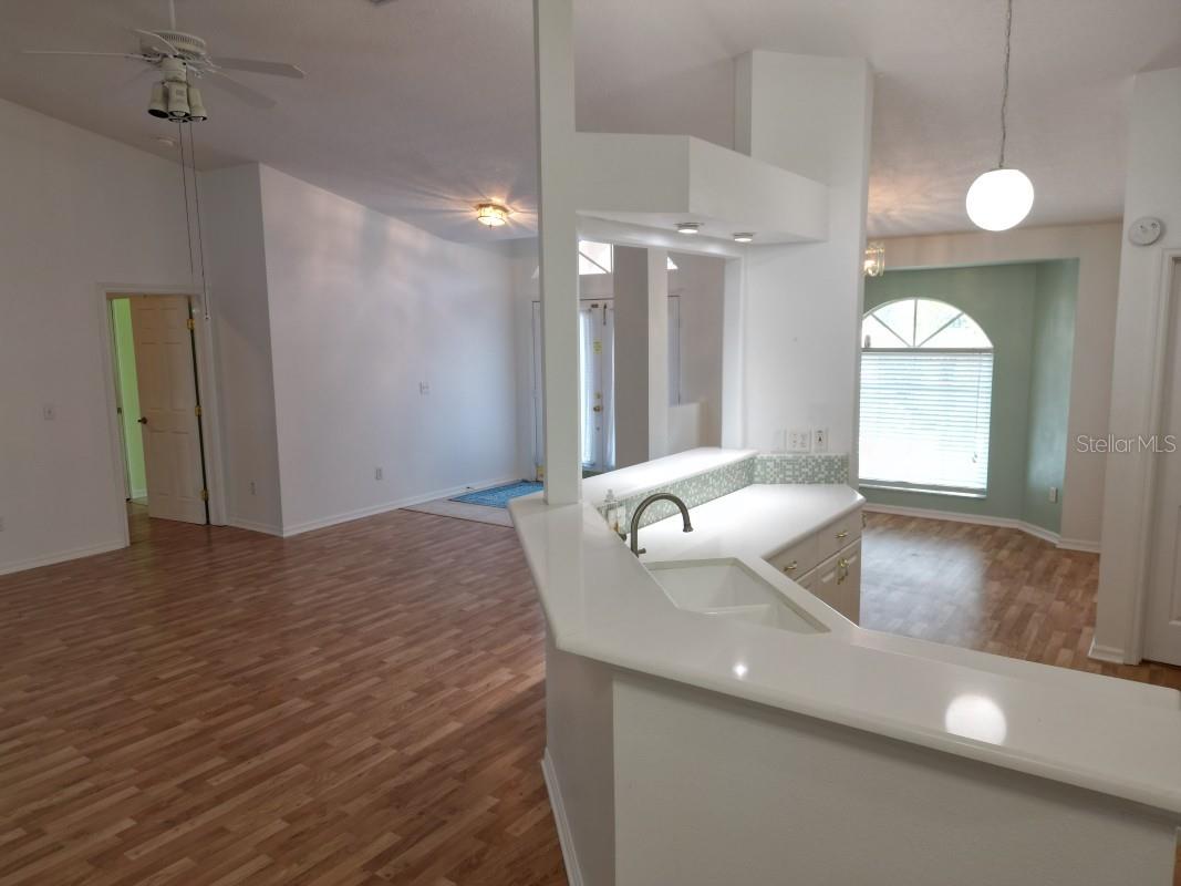12125 Knotty Pine Loop Property Photo 10