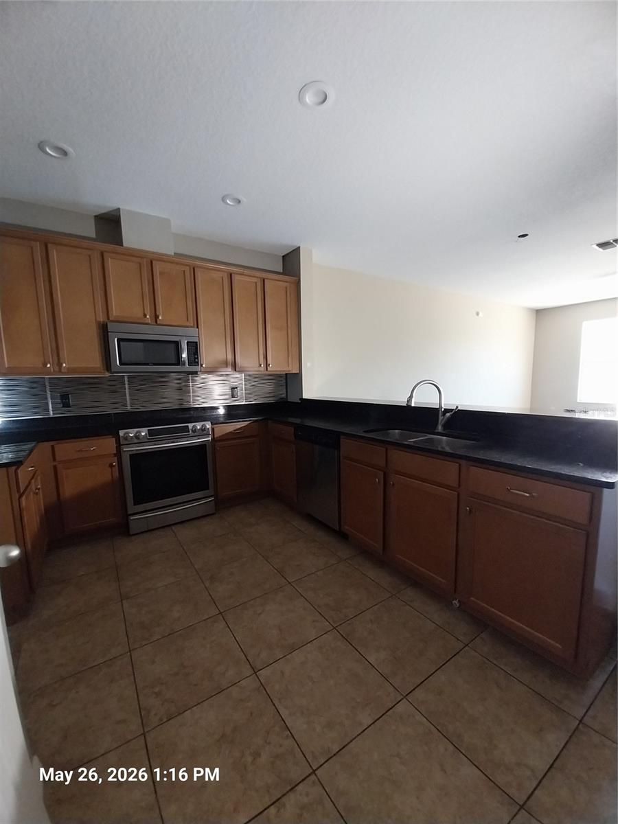 2228 Parrot Fish Dr Property Photo 17
