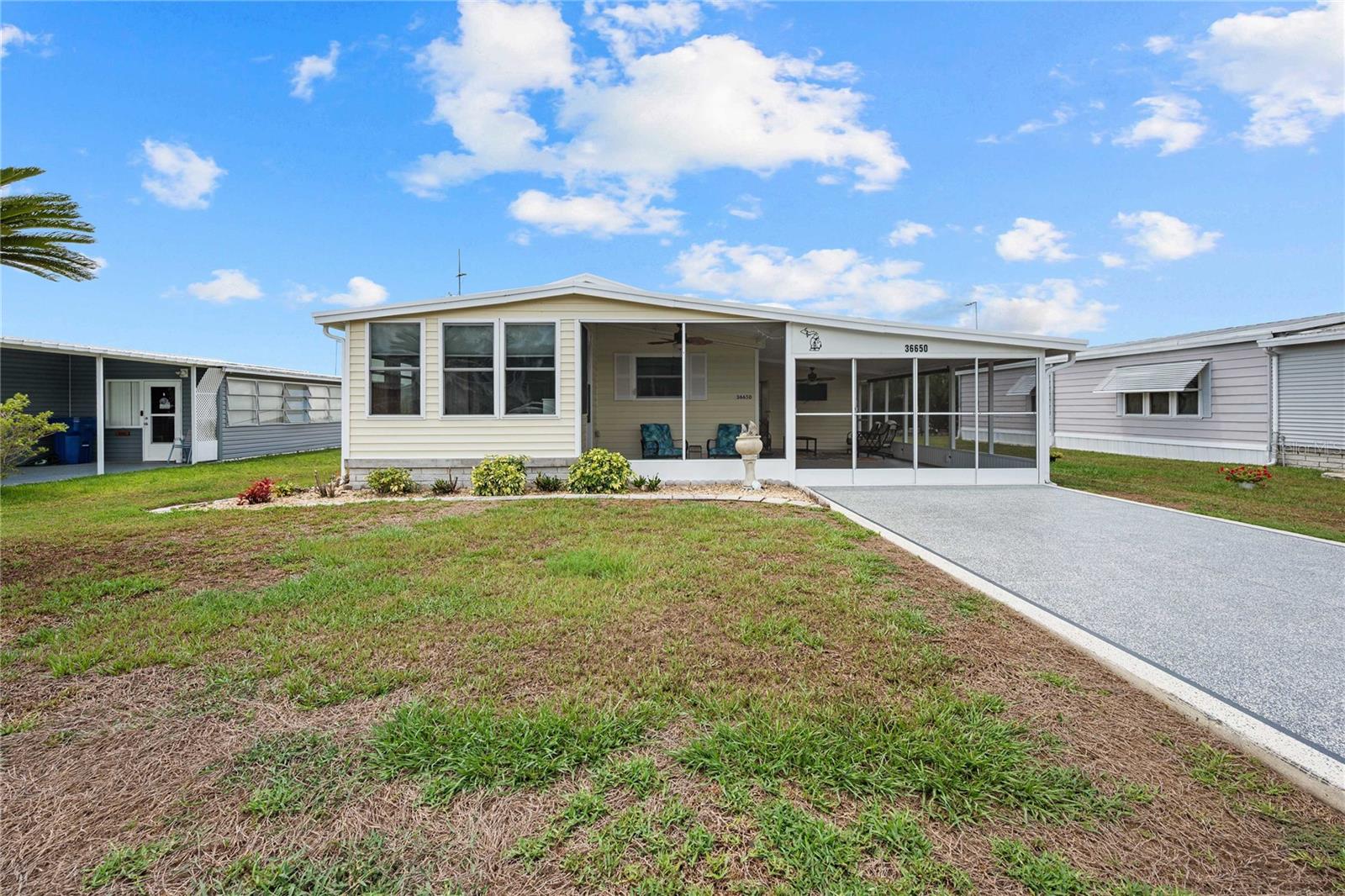 36650 Dina Dr Property Photo 1