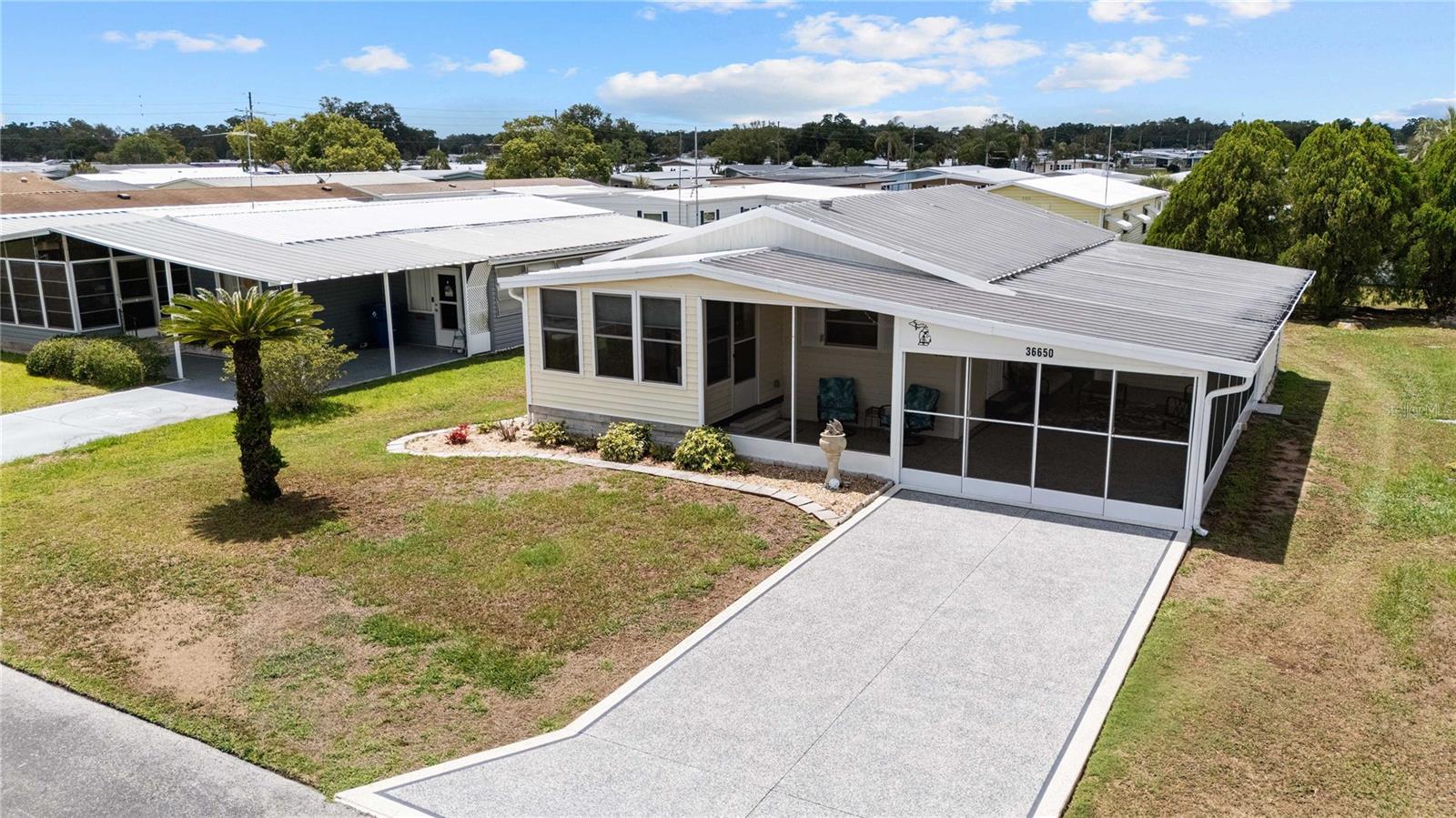 36650 Dina Dr Property Photo 32