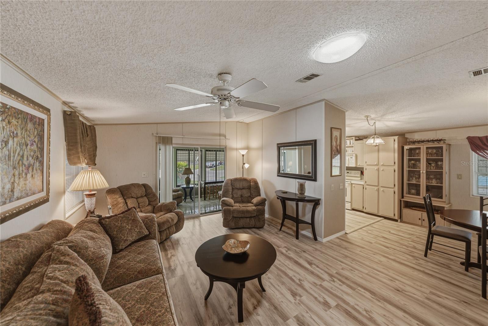 35921 Tanda Cir Property Photo 8