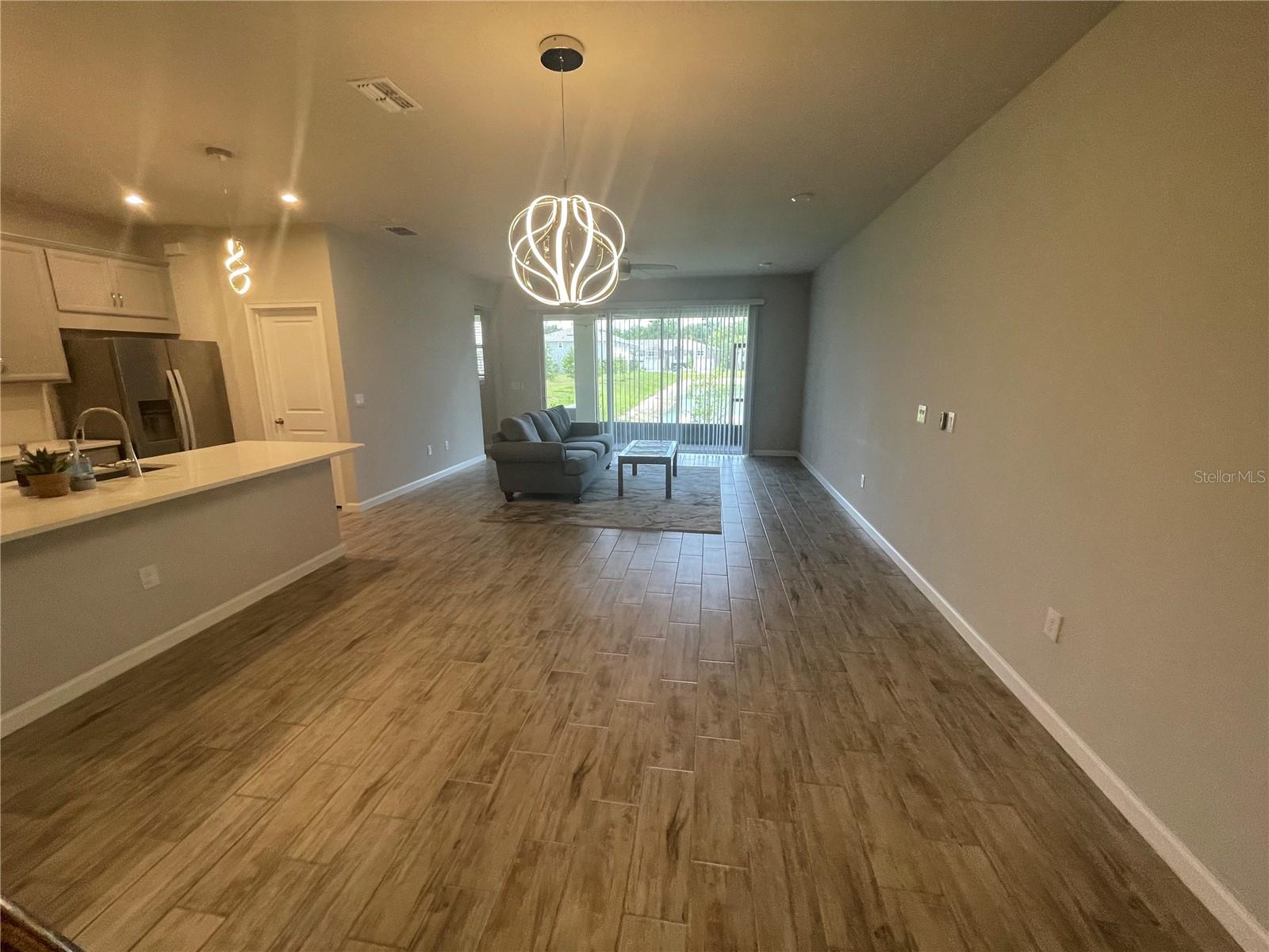 26068 Woven Wicker Bnd Property Photo 6