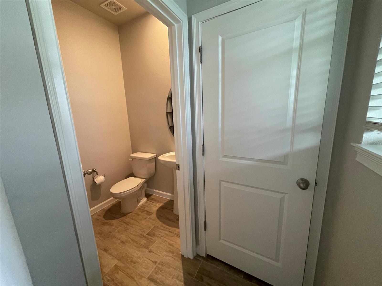 26068 Woven Wicker Bnd Property Photo 8