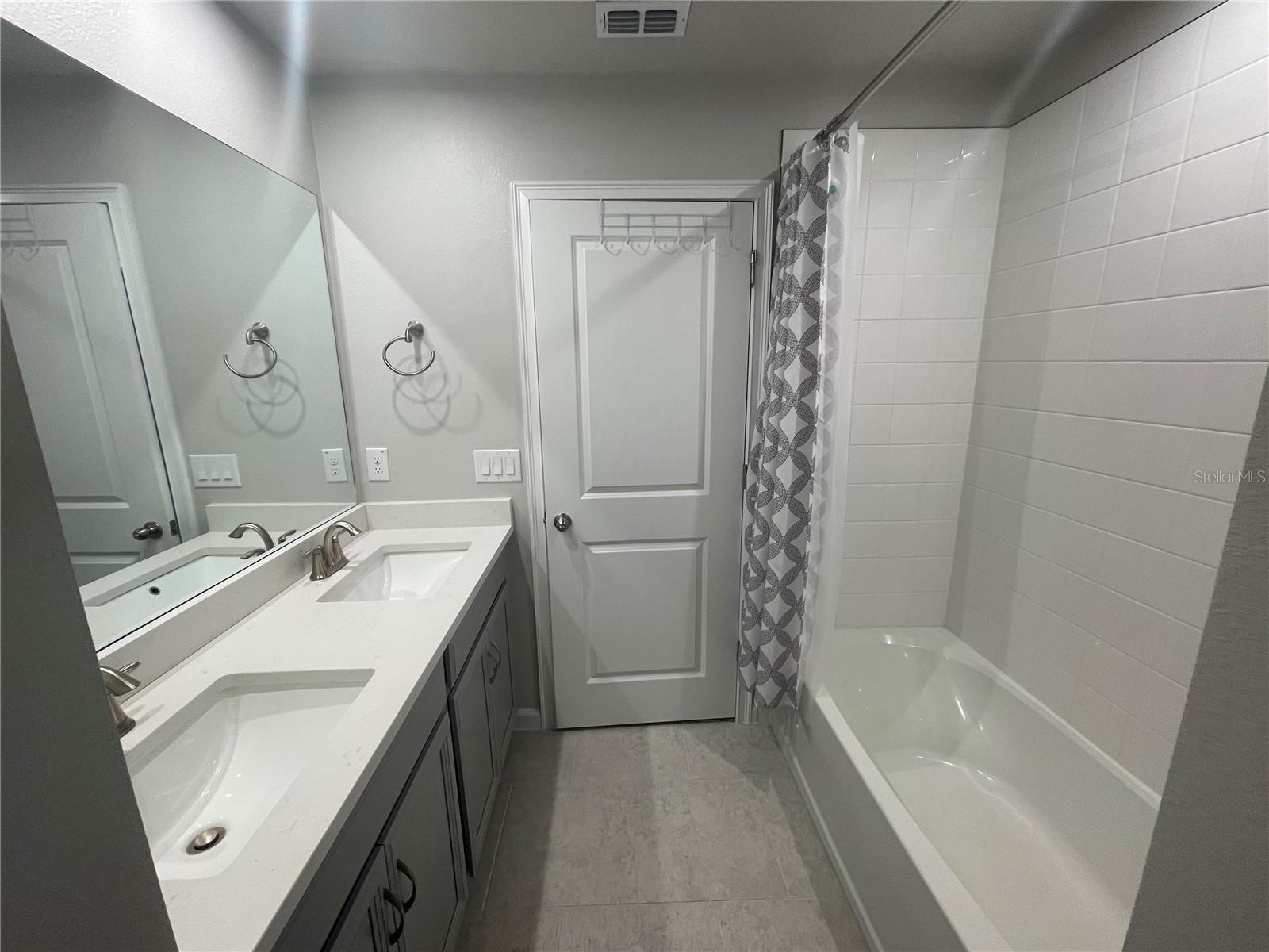 26068 Woven Wicker Bnd Property Photo 27