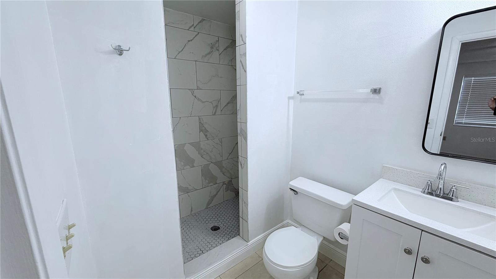 131 Sabal Ct #e Property Photo 7