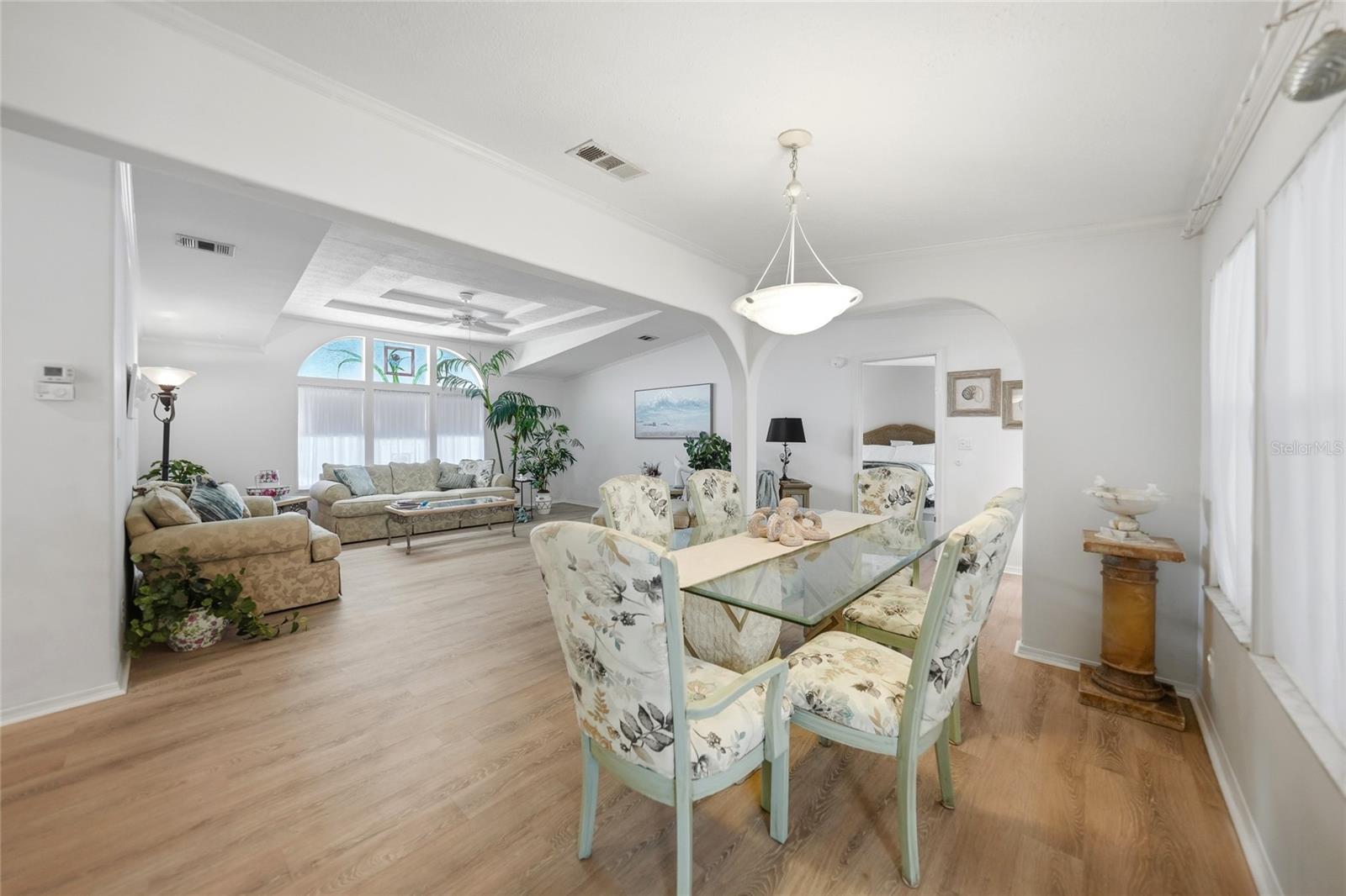 600 Woodwyn Ct Property Photo 8