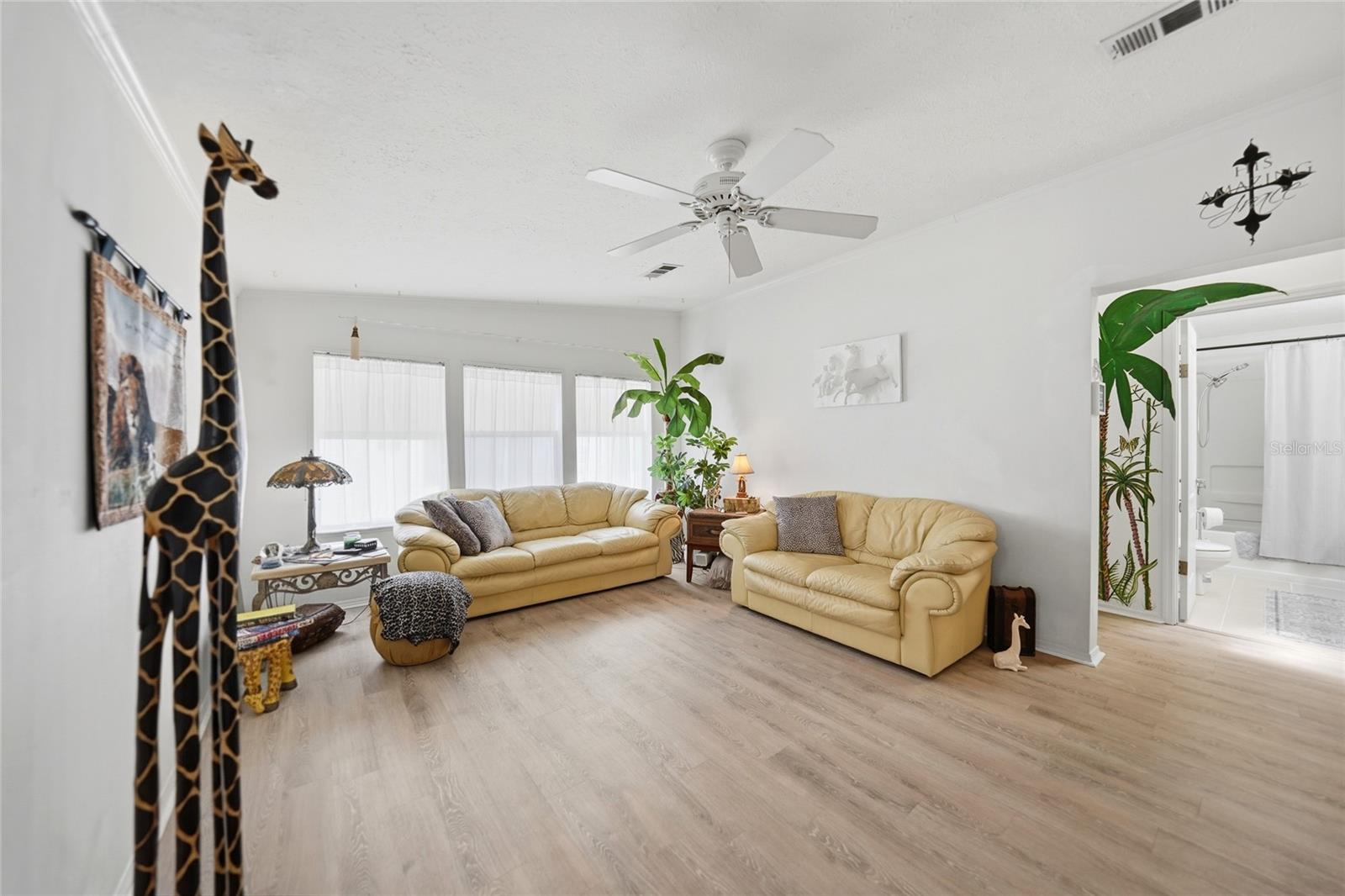 600 Woodwyn Ct Property Photo 17
