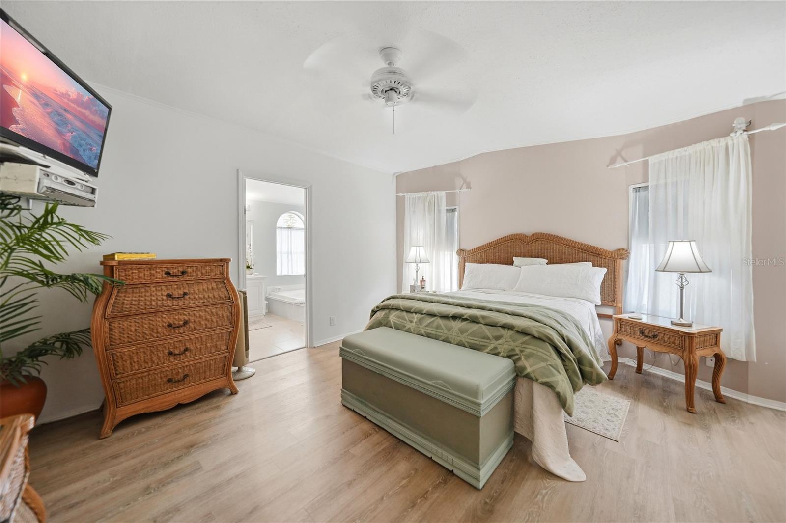 600 Woodwyn Ct Property Photo 20