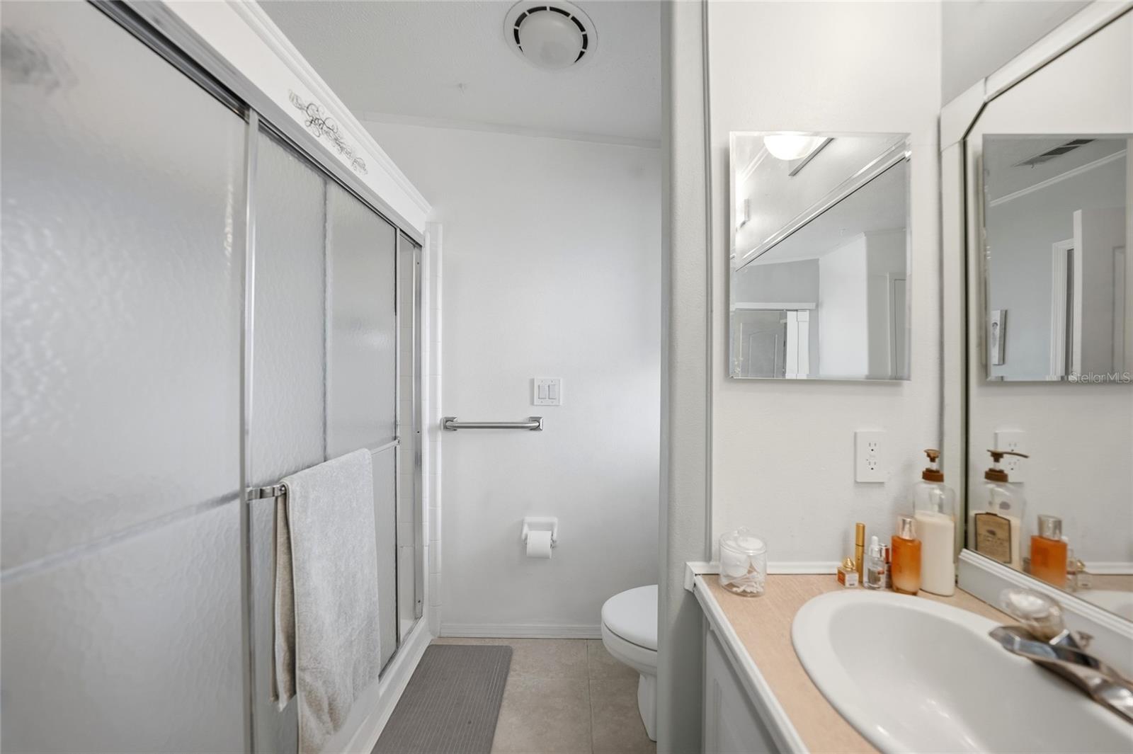 600 Woodwyn Ct Property Photo 23