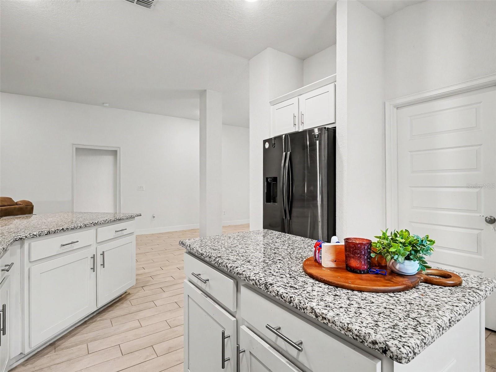 16137 61st Ln E Property Photo 10