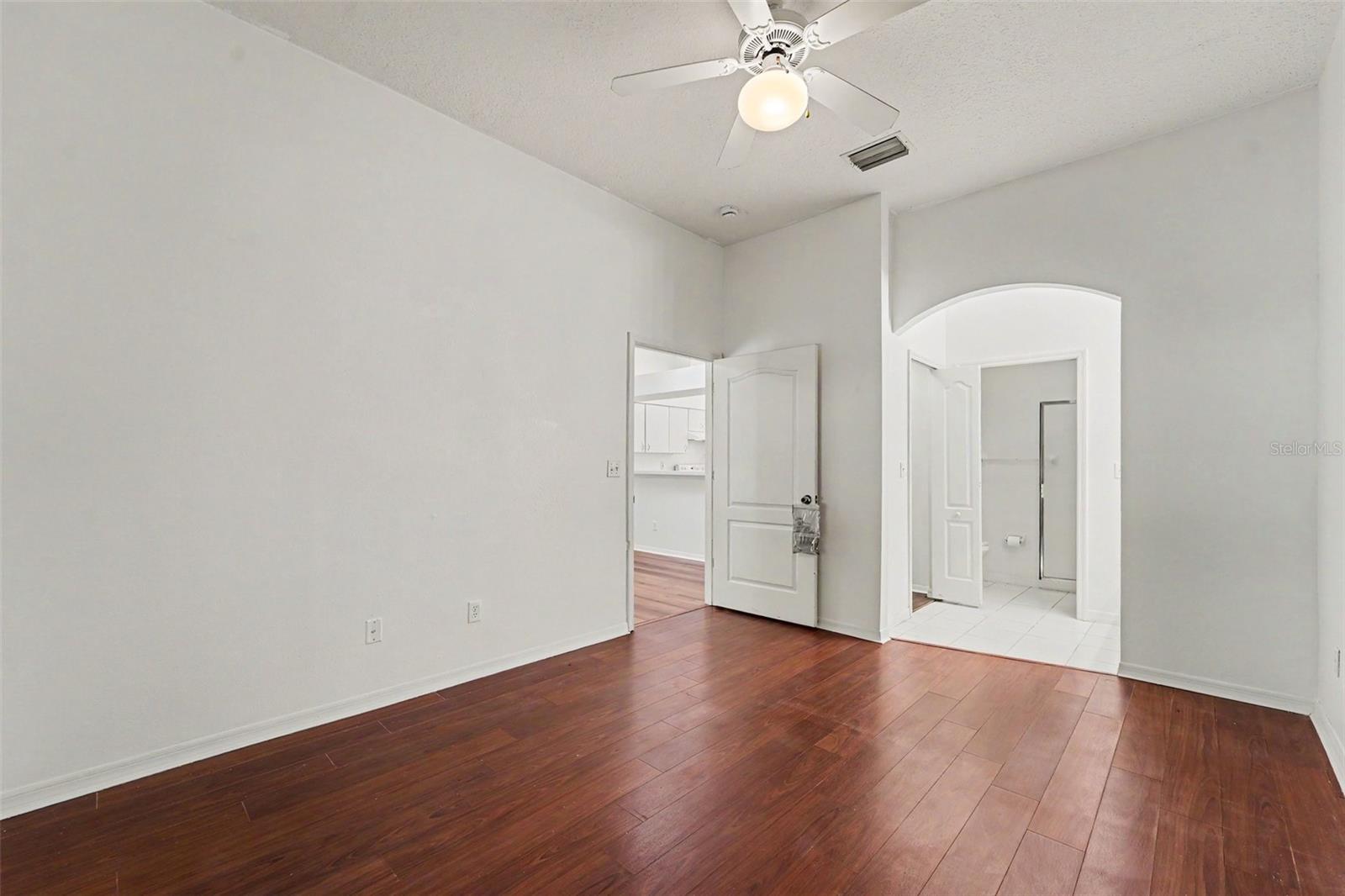 12514 Hollybrook Ln Property Photo 17