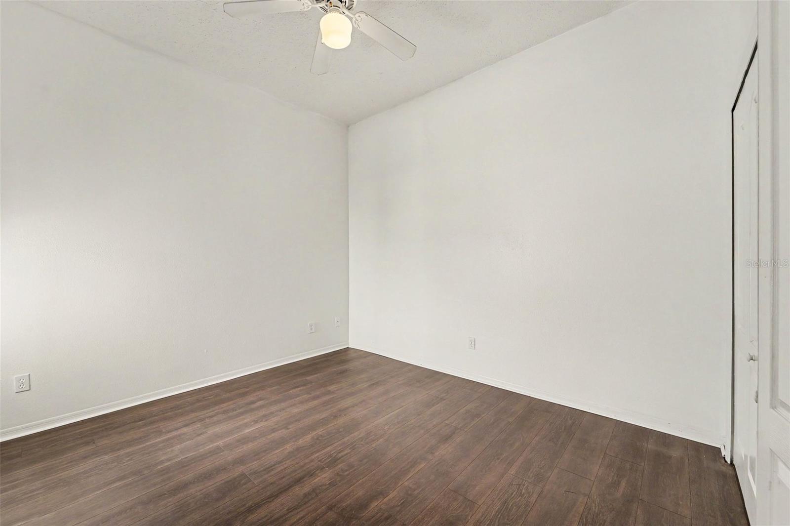 12514 Hollybrook Ln Property Photo 24